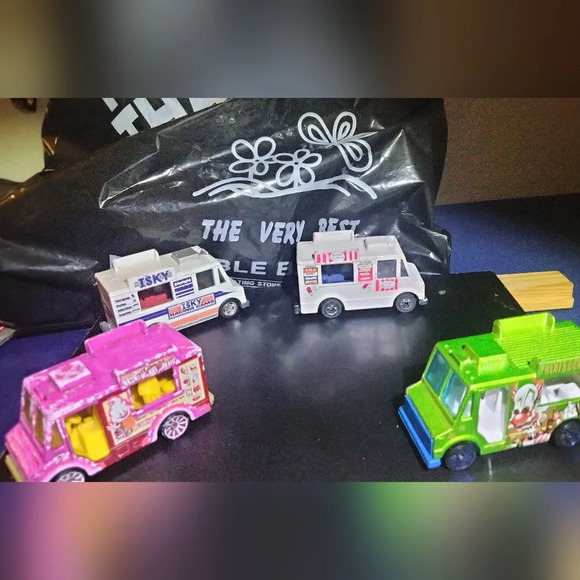 1983 Ice Cream truck collection×4 - Picture 6 of 8